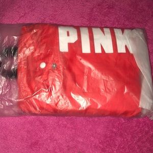 Red PINK duffel bag. New bag 💼 with tags